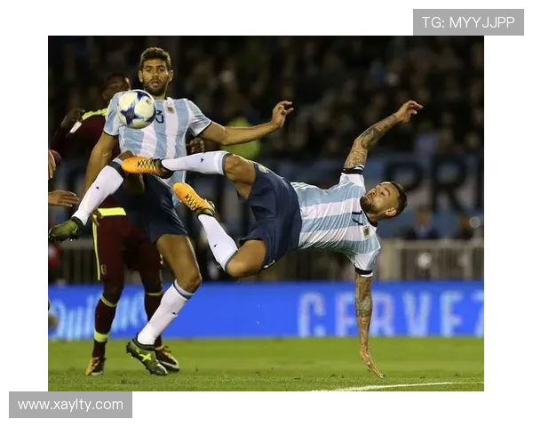 埃弗顿主场迎战利物浦联队期待激烈对抗与精彩进球